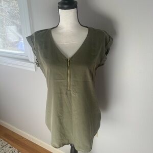 Express Green Fitted Buttoned Blouse